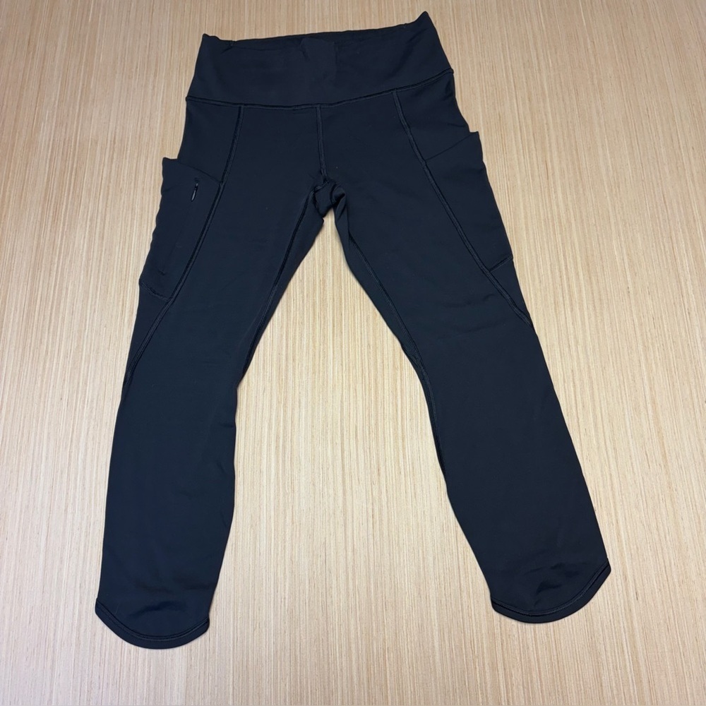 Athleta All In Capri Cropped Leggings Stash Pockets Black Womens Small - Picture 3 of 11